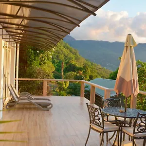 https://sunset-bay-apartment.maheislandhotels.com